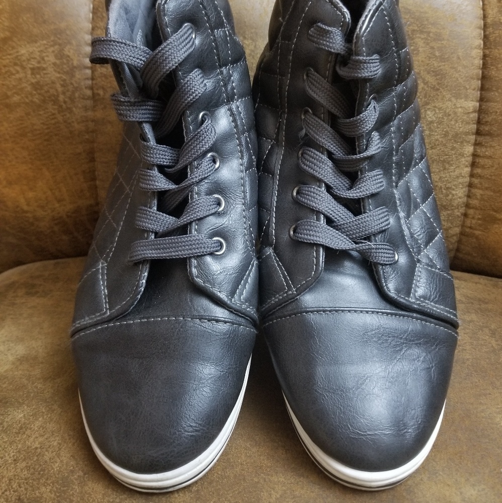 Steve Maddon high tops